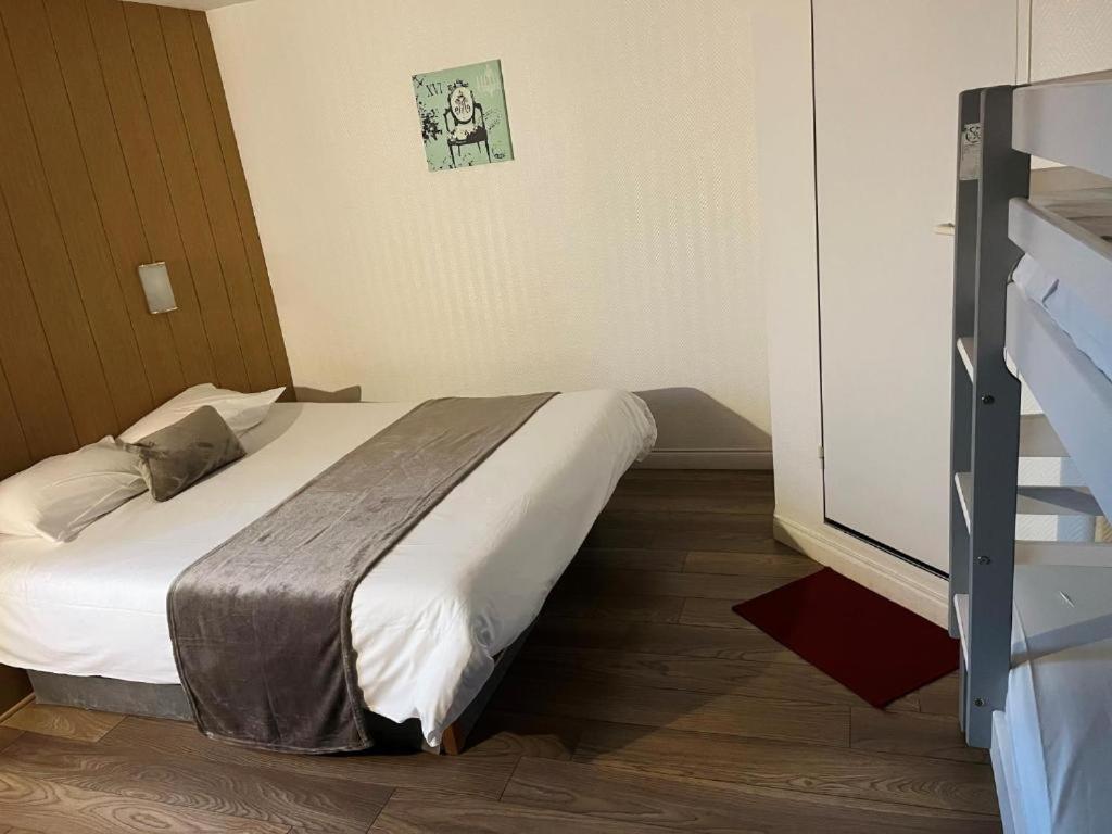 ฟาสต์โฮเทล โป - เลสการ์ Hotel เลสคาร์ ภายนอก รูปภาพ