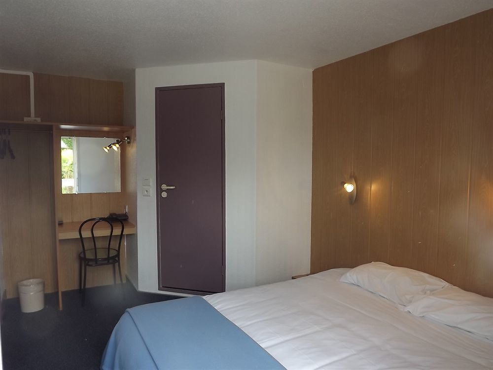 ฟาสต์โฮเทล โป - เลสการ์ Hotel เลสคาร์ ภายนอก รูปภาพ